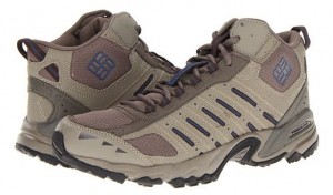 columbia men's hiking boots to size 17